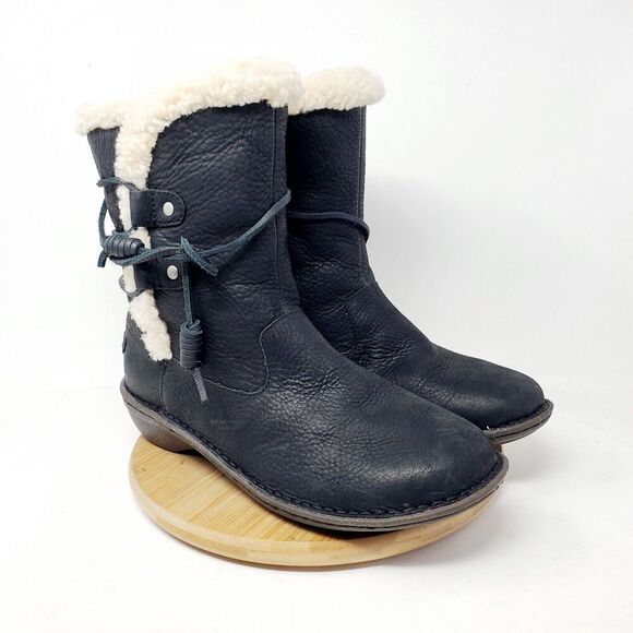 UGG Akadia Boots Women 9 Black Nubuck‎ Leather Shearling Wrap Tie Winter Shoes - Picture 7 of 13